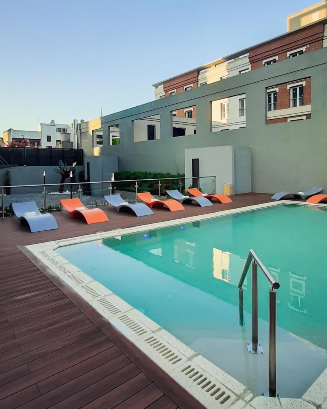 Hotel Land Plaza Ла Плата Екстериор снимка