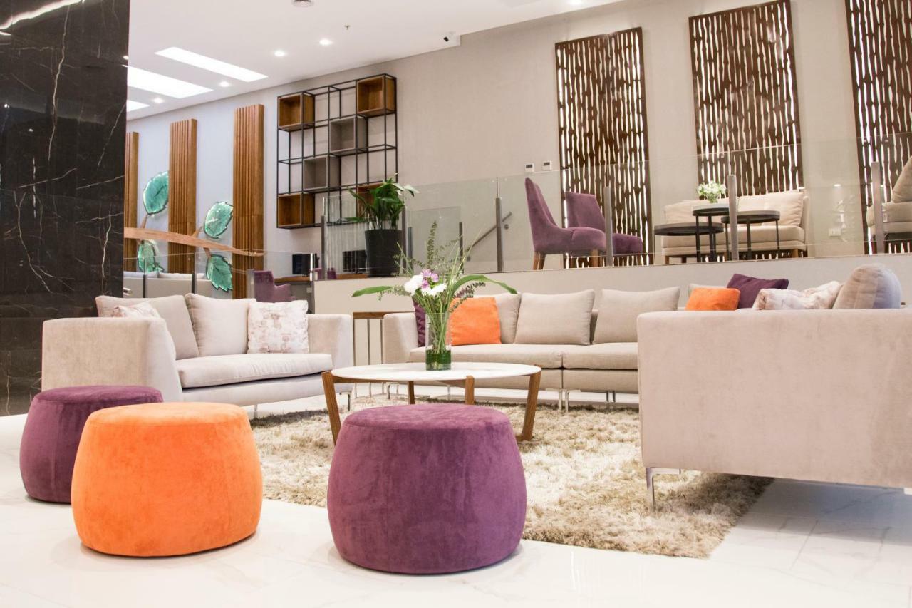 Hotel Land Plaza Ла Плата Екстериор снимка